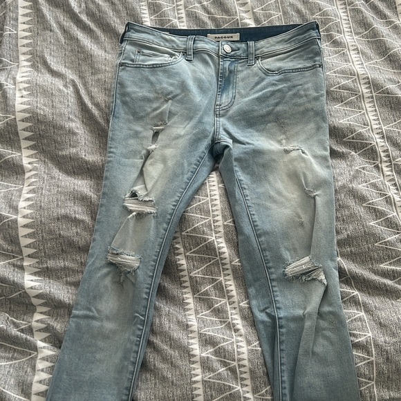 PACSUN Men’s skinny blue Jeans ripped torn style - size 31 - Picture 3 of 5